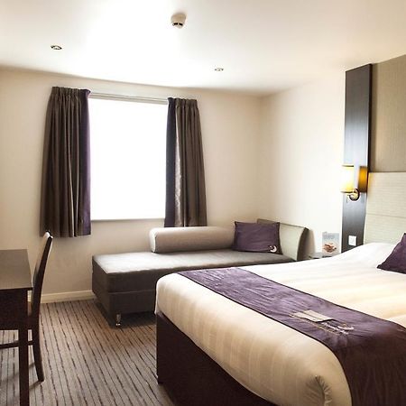 Premier Inn Merthyr Tydfil Dış mekan fotoğraf