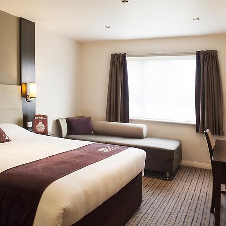 Premier Inn Merthyr Tydfil Dış mekan fotoğraf
