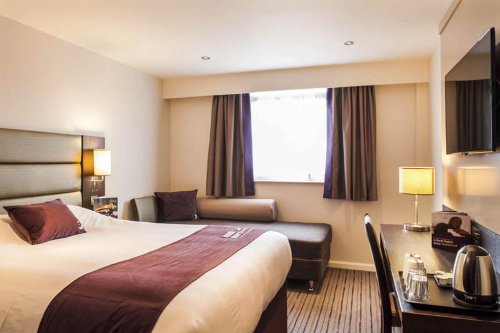 Premier Inn Merthyr Tydfil Dış mekan fotoğraf