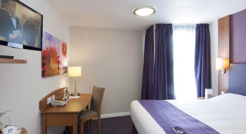 Premier Inn Merthyr Tydfil Dış mekan fotoğraf