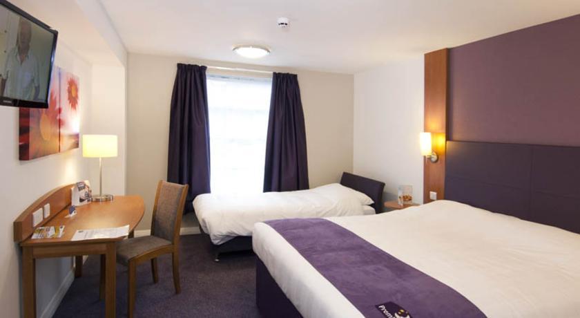 Premier Inn Merthyr Tydfil Dış mekan fotoğraf