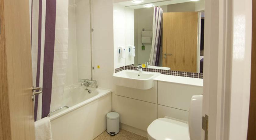 Premier Inn Merthyr Tydfil Dış mekan fotoğraf