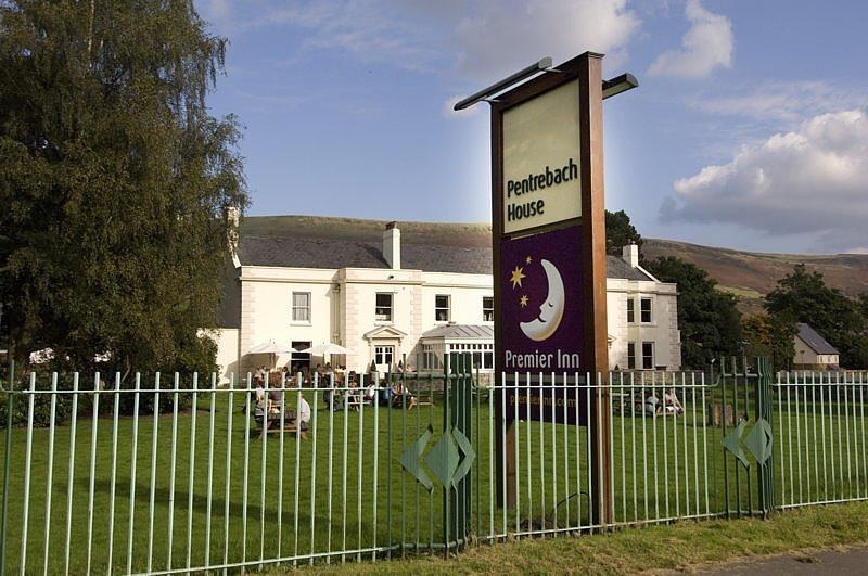 Premier Inn Merthyr Tydfil Dış mekan fotoğraf