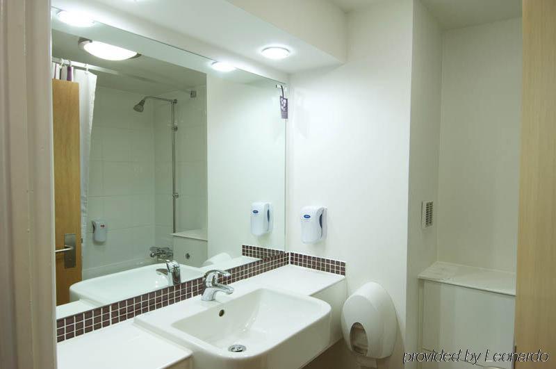 Premier Inn Merthyr Tydfil Dış mekan fotoğraf